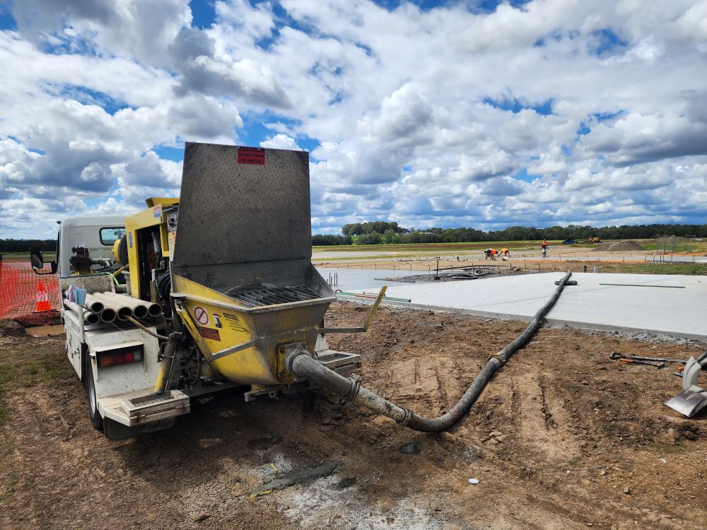 Line Pump vs Boom Pump: Which Is the Best Choice?